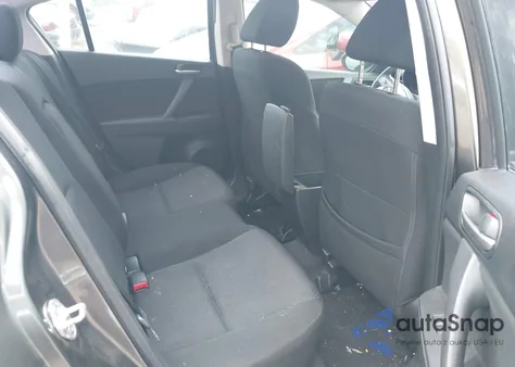 2010 Mazda Mazda3 I Touring z USA, uszkodzony, nr VIN JM1BL1SF0A1106161